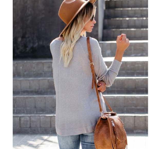 CYNTHIA Light Weight Knit Sweater - Picture 2 of 8